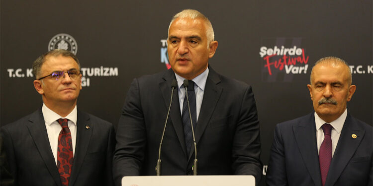 Turizmin liderlik yarışında değişmez bir aktör konumundayız