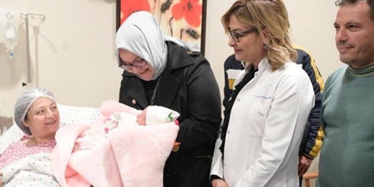 Ankara'da öldürülen anne ve kızı, 2019'un ilk bebek ve annesiymiş