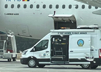 Antalya'da uçakta bomba ihbarı asılsız çıktı