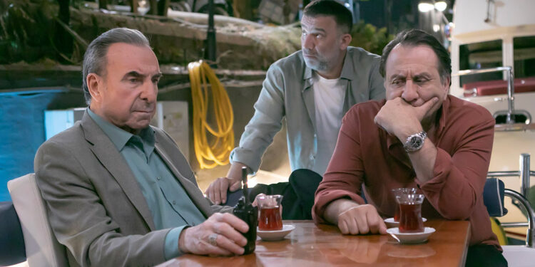 Arka Sokaklar 19'uncu kez sezon finali yapıyor