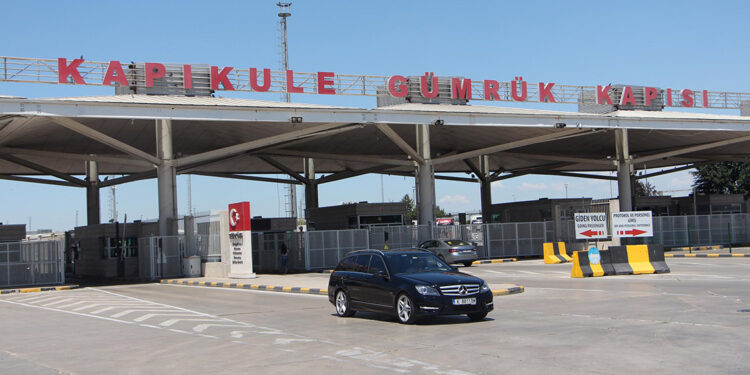 Avrupalı Türklerin ana vatana gelişleri başladı