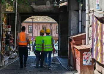 Ankara kalesi'nin hisar kapısı onarılıyor