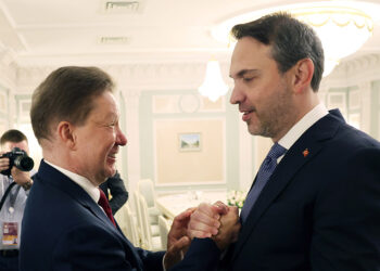 Bakan Bayraktar, Gazprom Başkanı ile bir araya geldi
