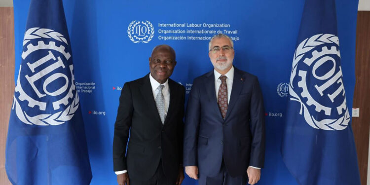 Bakan Işıkhan, ILO Genel Direktörü Houngbo ile görüştü