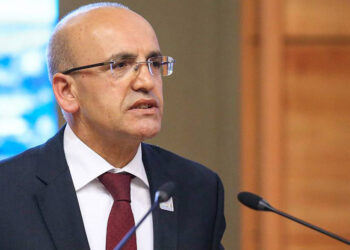 Bakan Şimşek: Yıllık ihracat tarihi zirvesine ulaştı