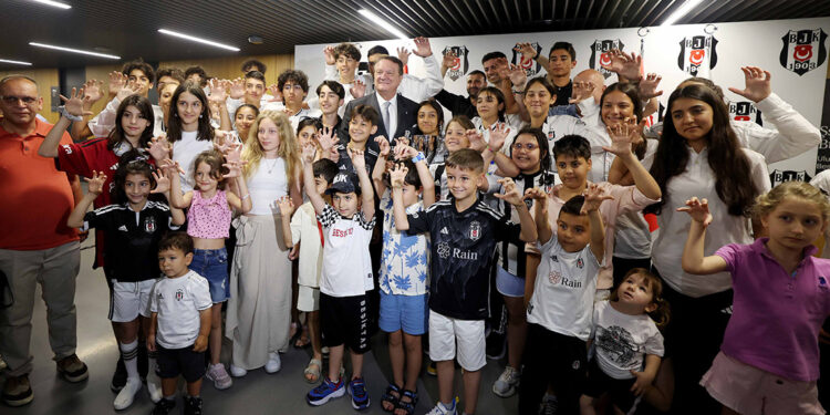 Beşiktaş Kulübü'nde geleneksel bayramlaşma töreni yapıldı