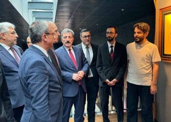 'Besmele-i Şerif' temalı hat sergisi sanatseverlerle buluştu