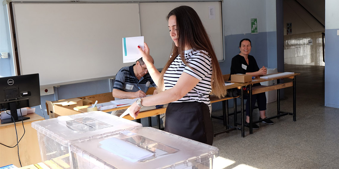 Bursa'daki soydaşlar, Bulgaristan seçimleri için sandık başında