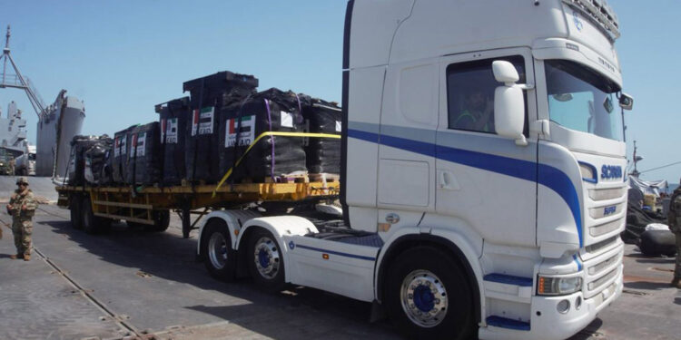 CENTCOM: Gazze'ye insani yardım sevkiyatları tekrar başladı