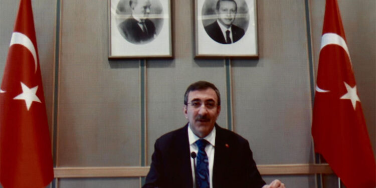 Merkez Bankası brüt rezervleri 143,6 milyar dolara yükseldi