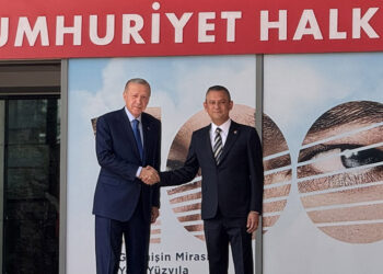Cumhurbaşkanı Erdoğan'ın CHP ziyareti, dünya basınında