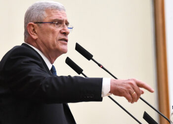 Dervişoğlu: Vefasızlara makam ve mevki vermişiz