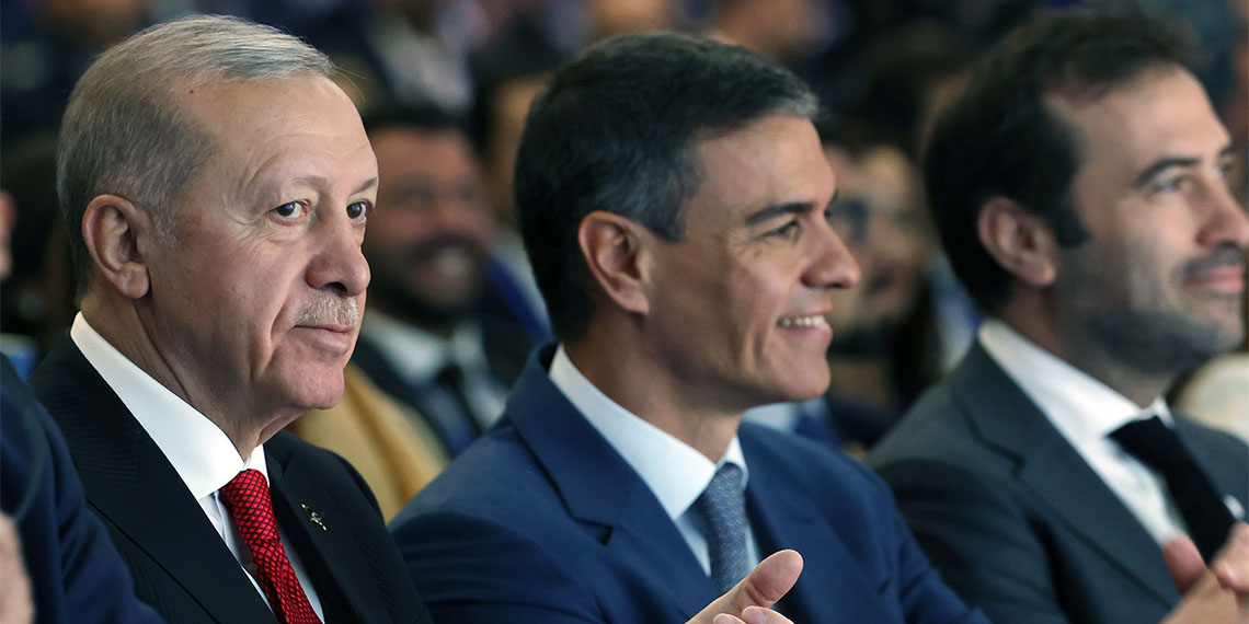 Cumhurbaşkanı Recep Tayyip Erdoğan, Madrid’de düzenlenen Türkiye-İspanya 8. Hükümetler Arası Zirvesi'nde konuştu.