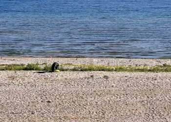 Eğirdir Gölü'ndeki el bombaları imha edilmek üzere çıkarıldı