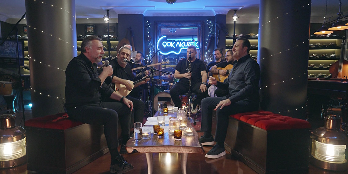 Eğlence programı ‘Çok Akustik’ Kanal D’de başlıyor