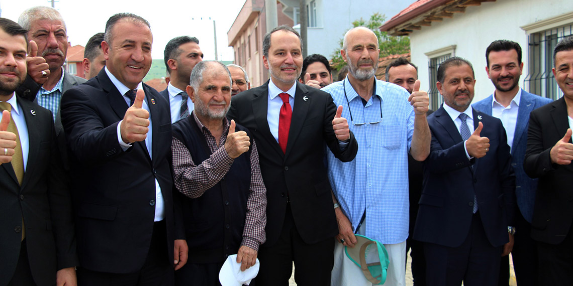 Erbakan, Çankırı'da Yaylakent beldesini ziyaret etti