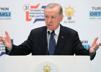 Gözünü kan bürümüş bu muhterise artık dur denilmeli