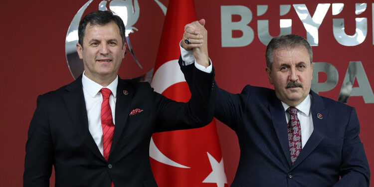 Eski İYİ Partili Türker Yörükçüoğlu, BBP Genel Başkan Yardımcısı oldu