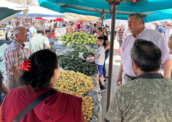 Açlık sınırı altında geliri olanların derdi artıyor