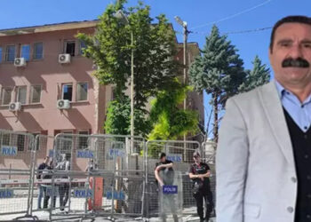 Görevden alınan Mehmet Sıddık Akış hakim karşısında