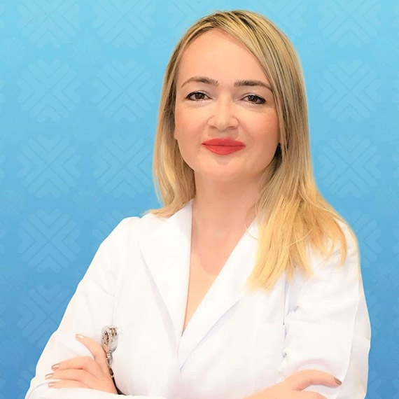 Havuz ve denizde gözleri korumak için 5 öneri