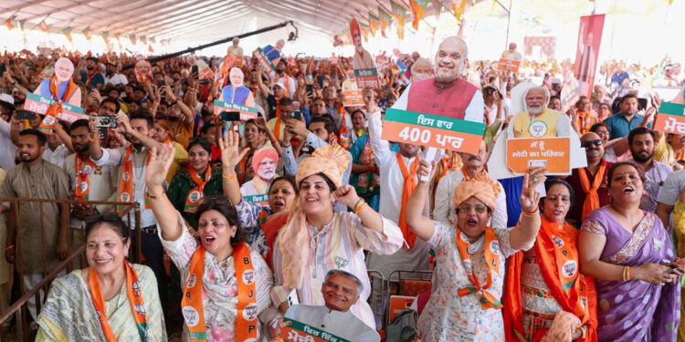 Hindistan’da Narendra Modi üçüncü kez seçildi