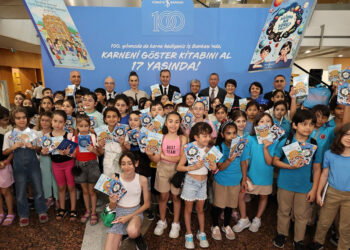 İş Bankası'nın ‘Karneni Göster Kitabını Al’ kampanyası 17 yaşında