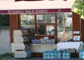 İstanbul'da halk ekmek fiyatı arttı
