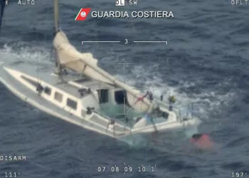 İtalya açıklarında iki ayrı tekne kazası 11 kişi öldü, 60’tan fazla kişi kayıp