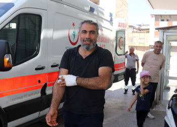Kendini yaralayan 16 bin acemi kasap acile koştu