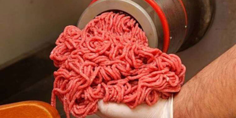 Kurbanlık etlerin kıyma çekim işlemini sadece kasaplar yapabilir