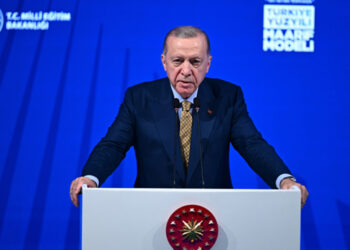 Küresel cinsiyetsizleştirme belasının önüne geçeceğiz