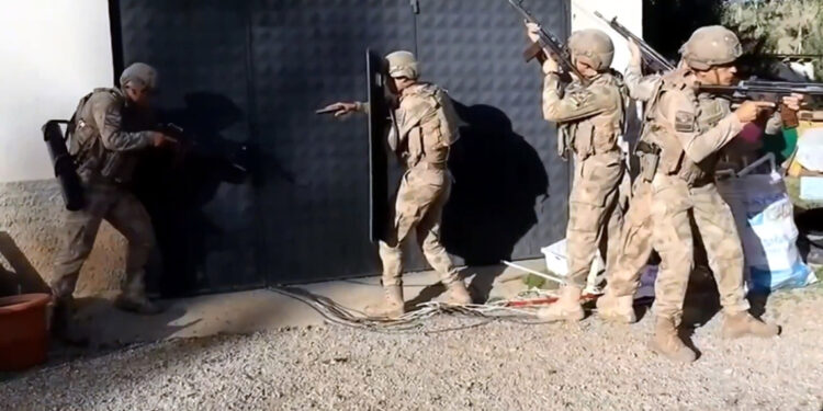 'Kuyu-6' operasyonlarında 6 suç örgütü çökertildi