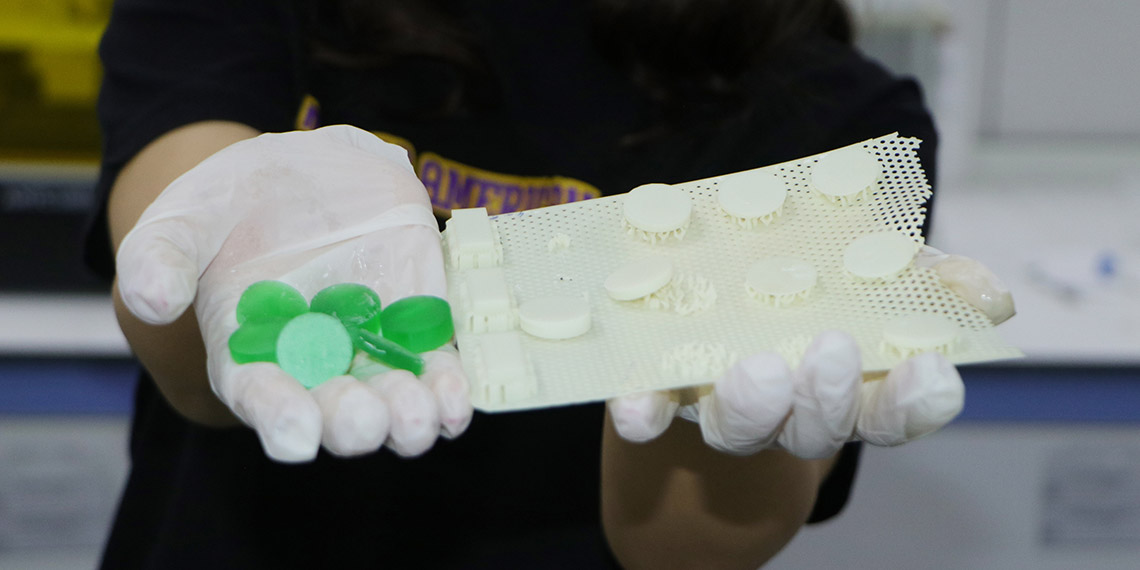 Liseli Elvin’den doktorların hayatını kolaylaştıracak buluş