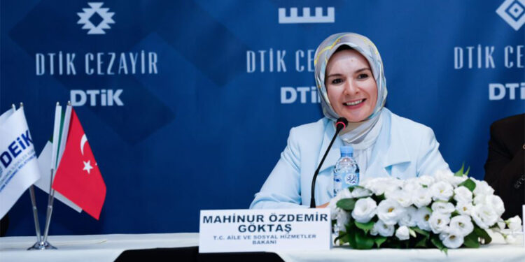 Cezayir'deki Türk iş insanları iki ülke için stratejik öneme sahip