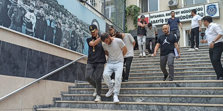 Memduh Paşa Yalısı soygunu: 10 şüpheli adliyeye sevk edildi