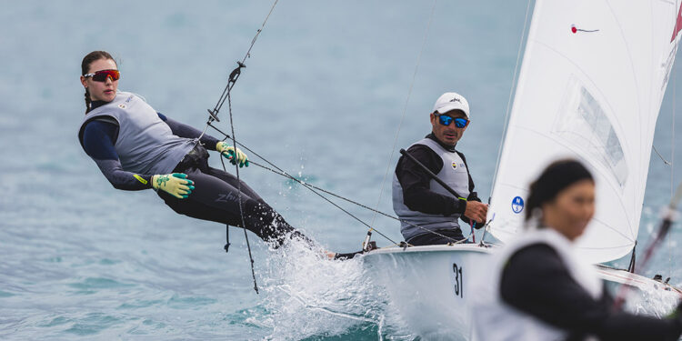 Milli yelkenci Lara Nalbantoğlu: Hayal kurmaktan vazgeçmeyin