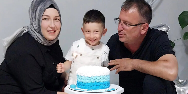 'Mucize bebek' Ömer Özkan Sert 4 yaşında