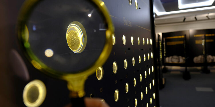 Selçuklu sultanlarının sikkeleri ‘Darü'l-Mülk’ sergisinde