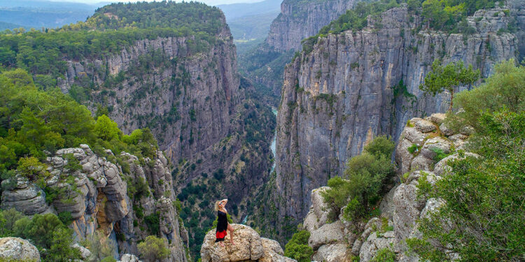 Tazı Kanyonu'nun kullanım hakkı Manavgat Belediyesi'nde