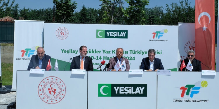 Teniste Yeşilay Büyükler Yaz Kupası Türkiye Serisi başladı