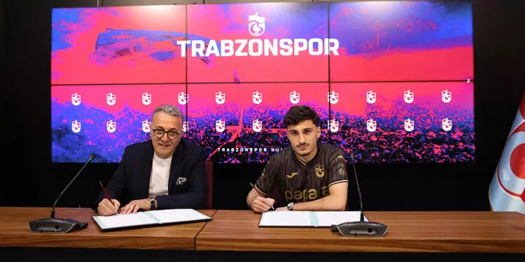 Trabzonspor, cihan çanak'ı renklerine bağladı