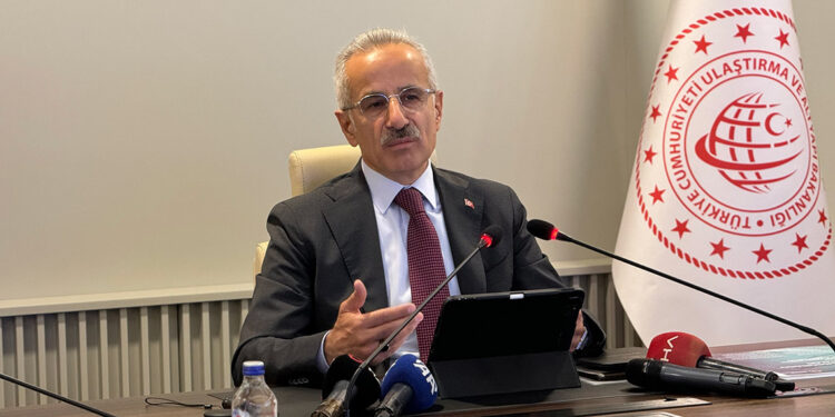 Türk gemicilere YÖKDİL puanı geçerli sayılacak