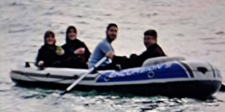 Van Gölü'nde kaybolan 4 kişi, gece görüşlü dronla bulundu