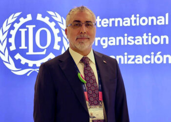 Vedat Işıkhan Cenevre’de
