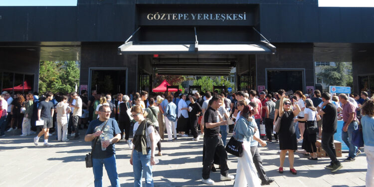 YKS'de ilk oturum heyecanı başladı