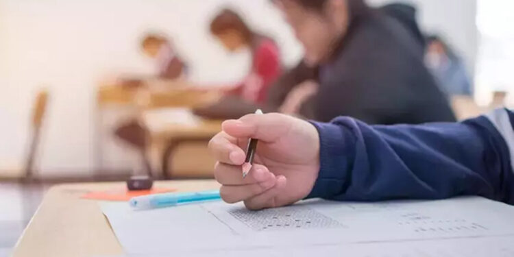 YKS'de sorularla inatlaşmayın, çok soru çözen kazanır