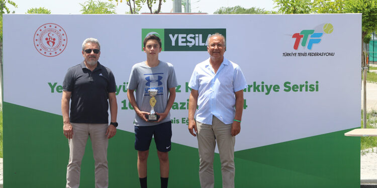 Yeşilay Büyükler Yaz Kupası Türkiye Serisi sona erdi