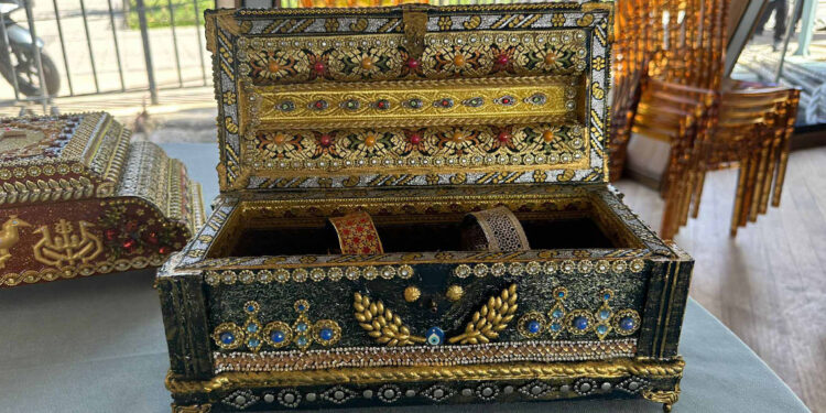 Zengezur halk sanatının göz alıcı eserleri İstanbul'da sergilendi