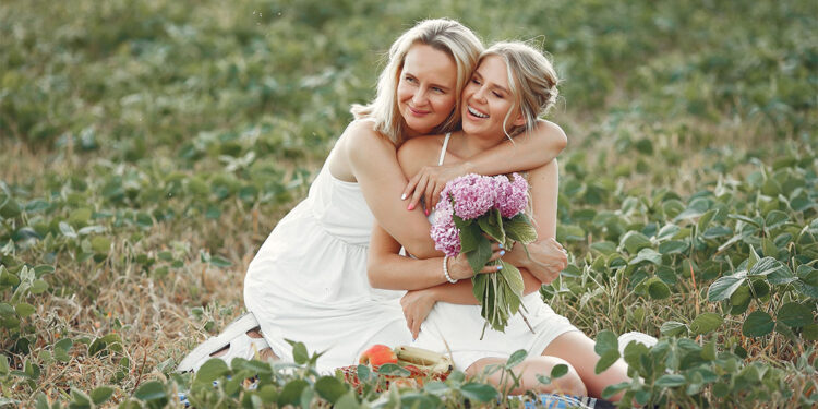 Annem Leyla Seçkin'in ölüm yıldönümü anısına